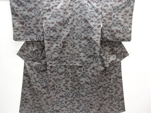  アンティーク　松模様織出し本場泥大島紬着物（5マルキ）